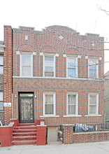 90-15 169th St in Jamaica, NY - Building Photo - Building Photo