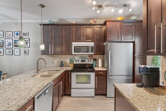 2711 Bay Club Dr in Navarre, FL - Building Photo - Building Photo