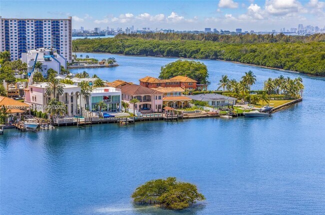 400 Sunny Isles Blvd, Unit 1106 in Sunny Isles Beach, FL - Building Photo - Building Photo