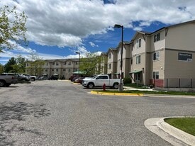 Bridger Peaks in Bozeman, MT - Building Photo