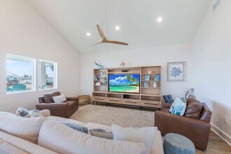 119 6th St in Port Aransas, TX - Building Photo - Building Photo