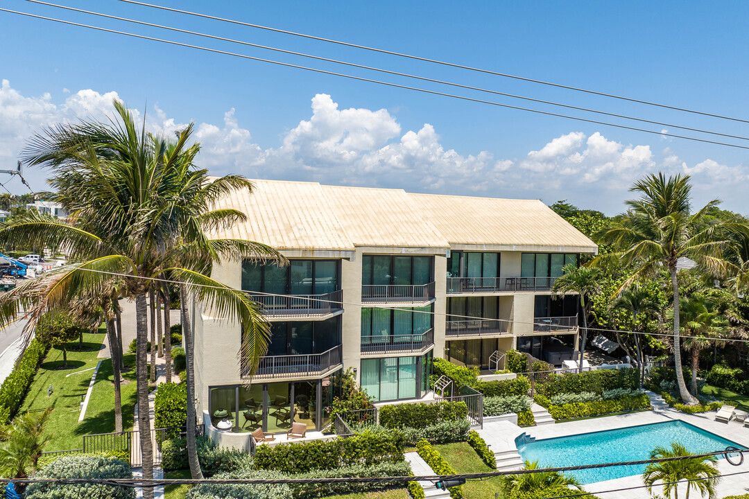 Eight Hundred Ocean Place in Delray Beach, FL - Building Photo