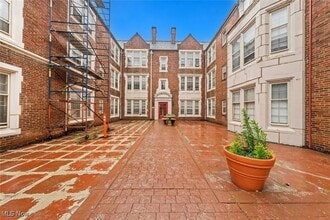 15610 Van Aken Blvd in Shaker Heights, OH - Building Photo - Building Photo