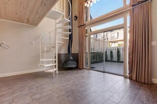 150 Maribeau Square NW in Atlanta, GA - Building Photo