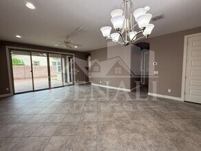 244 E Prescott Dr in Chandler, AZ - Building Photo - Building Photo