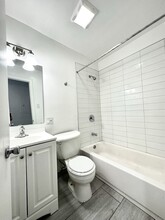 4408 N Hazel St, Unit 1 in Chicago, IL - Building Photo - Building Photo