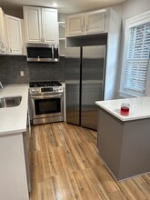 235 Emerson St NW, Unit 104 in Washington, DC - Building Photo - Building Photo