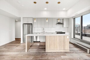 93 Norman St in Ottawa, ON - Building Photo