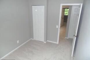 884 New Mark Esplanade in Rockville, MD - Building Photo