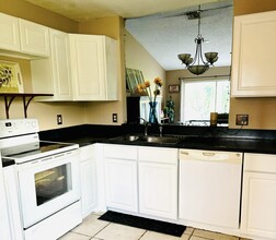 13152 Quiet Woods Rd in Wellington, FL - Building Photo - Building Photo