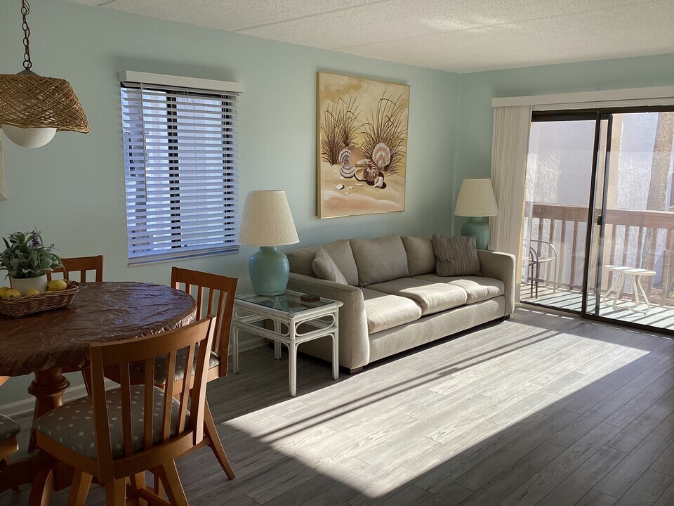 880 beach Blvd in St. Augustine, FL - Building Photo