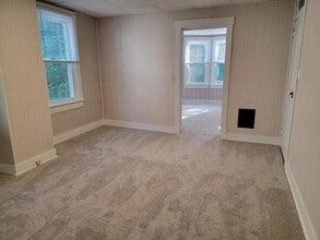 390 N Clay Rd, Unit A in Lititz, PA - Building Photo - Building Photo