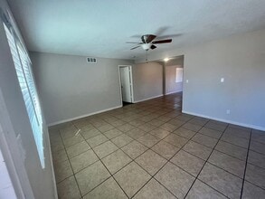 6565 Mojave Ave in Twentynine Palms, CA - Foto de edificio - Building Photo