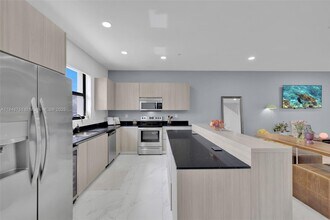 3654 SW 61st Ter in Miramar, FL - Building Photo - Building Photo