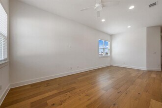 308 2nd St in Georgetown, TX - Building Photo - Building Photo
