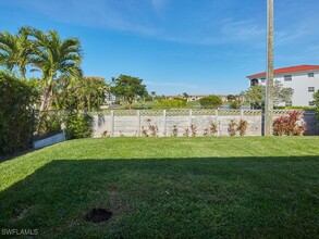 1119 Ridge St in Naples, FL - Building Photo - Building Photo