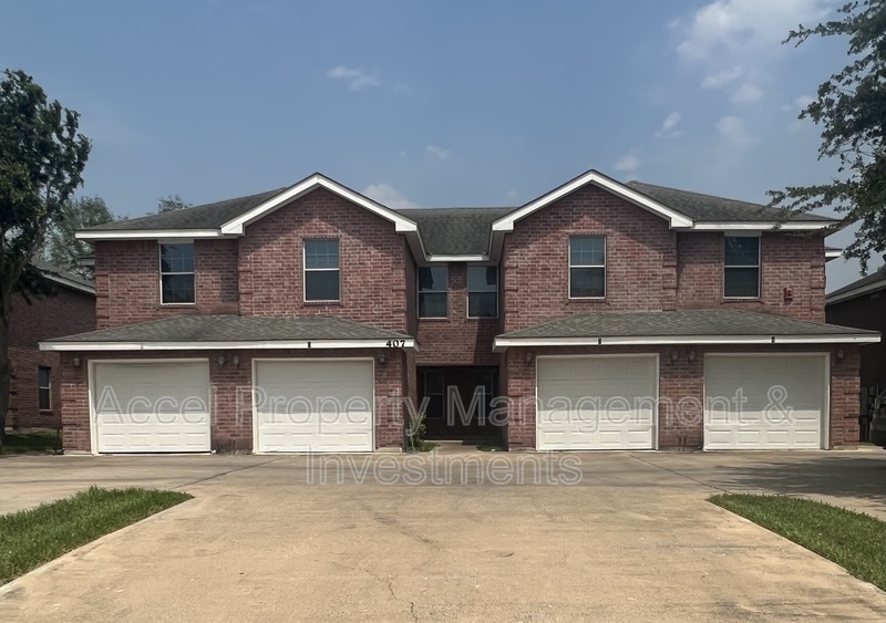 407 S 48th Ln in McAllen, TX - Building Photo