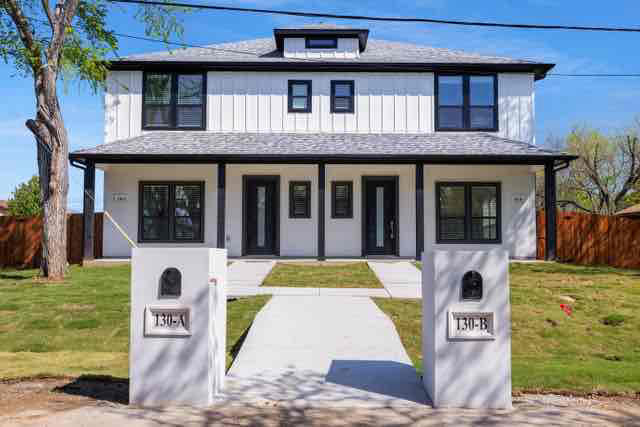 130 W 5th St-Unit -UNIT B in Kennedale, TX - Building Photo