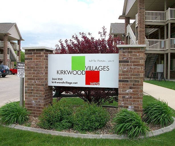 Kirkwood Village in Cedar Rapids, IA - Building Photo