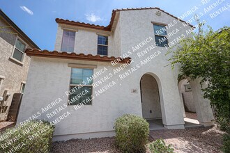 263 N 69th Pl in Mesa, AZ - Foto de edificio - Building Photo
