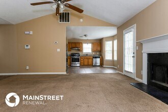 5831 Creekside Dr in Rex, GA - Building Photo - Building Photo