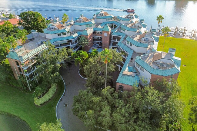 property at 941 Seddon Cove Way