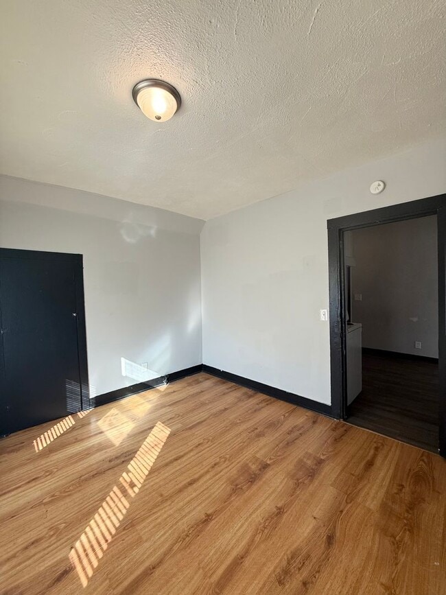 1336 S 30th Ave in Omaha, NE - Building Photo - Building Photo