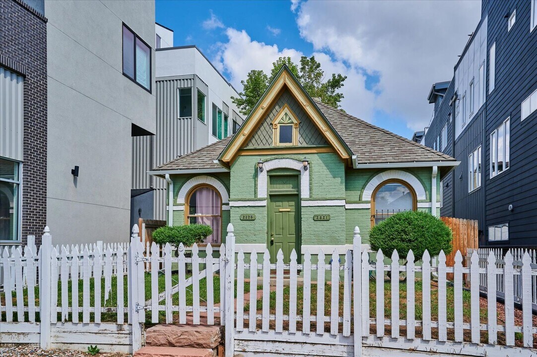 2821 W 25th Ave in Denver, CO - Building Photo