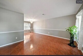 15914 Pinyon Creek Dr in Houston, TX - Building Photo - Building Photo