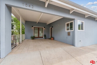 1042 Olancha Dr in Los Angeles, CA - Building Photo - Building Photo