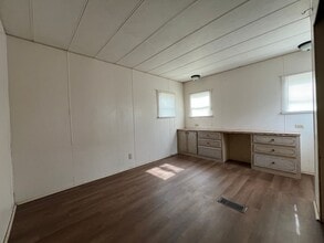 12632 Orange Lk Dr in Thonotosassa, FL - Building Photo - Building Photo