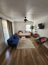 278 E Merritt Ave in Tulare, CA - Building Photo - Building Photo