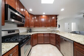 515 Gregory Ave in Weehawken, NJ - Building Photo - Building Photo
