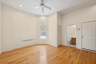 2712 W North Ave, Unit 2F in Chicago, IL - Building Photo - Building Photo