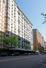 575 West End Ave in New York, NY - Building Photo - Building Photo