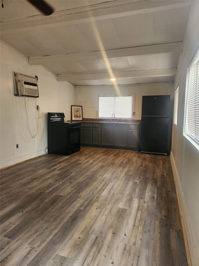 property at 4439 13th St