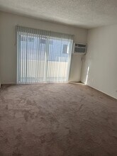 3733 Delmas Ter, Unit 5 in Los Angeles, CA - Foto de edificio - Building Photo