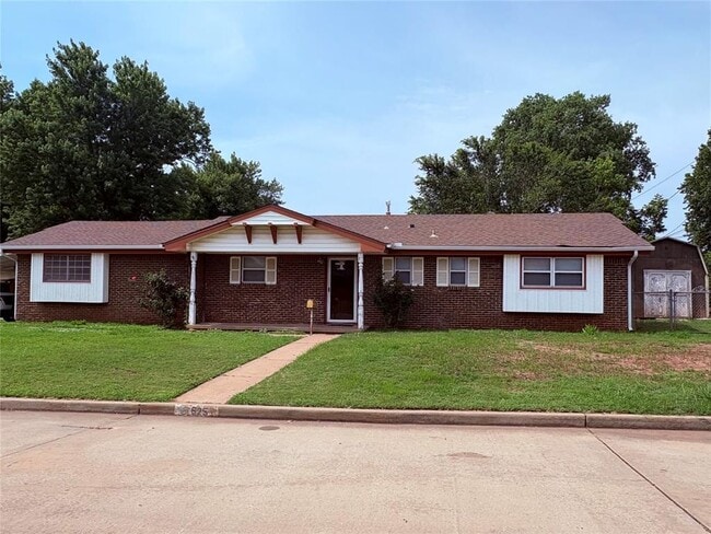 property at 625 SW 68th St
