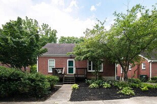 126 Lackawanna Rd in Lexington, KY - Building Photo