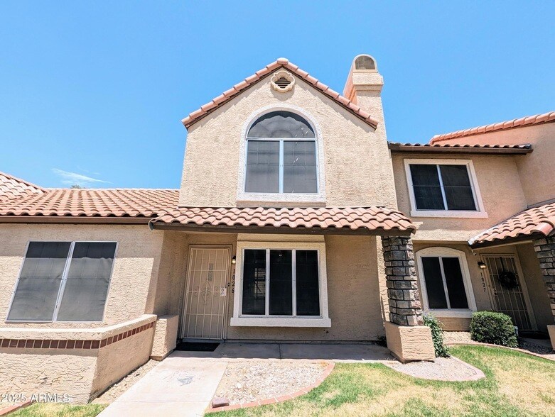 4601 N 102nd Ave in Phoenix, AZ - Building Photo
