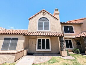 4601 N 102nd Ave in Phoenix, AZ - Building Photo - Building Photo