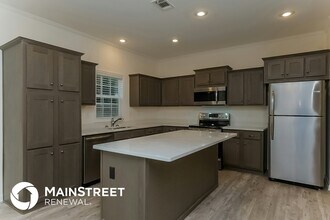 1349 Preston St S in St. Petersburg, FL - Building Photo - Building Photo