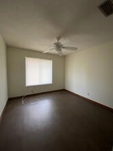 132 Hummingbird St in Deltona, FL - Building Photo - Building Photo