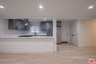 2107 Pullman Ln in Redondo Beach, CA - Building Photo - Building Photo