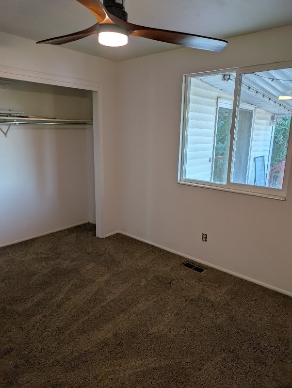 2970 Bent Oak Ln in West Valley City, UT - Foto de edificio - Building Photo