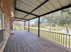 2116 Clear Lake Rd in Weatherford, TX - Building Photo - Building Photo