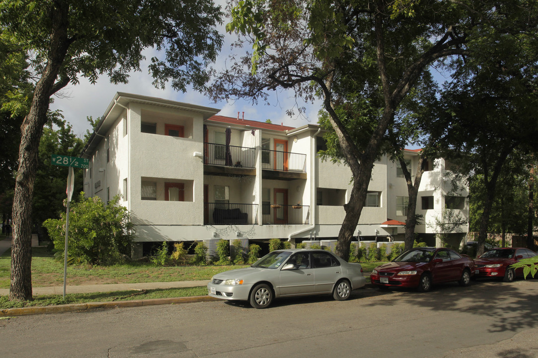 Joseph's Corner in Austin, TX - Building Photo