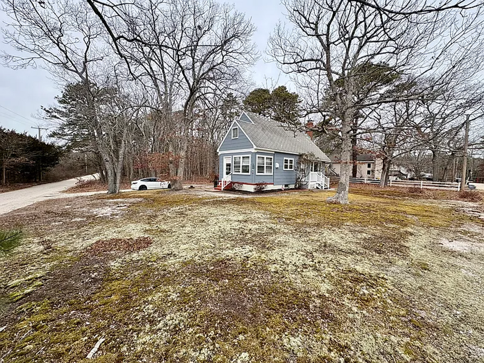 200 Burr St in Barnegat Township, NJ - Building Photo