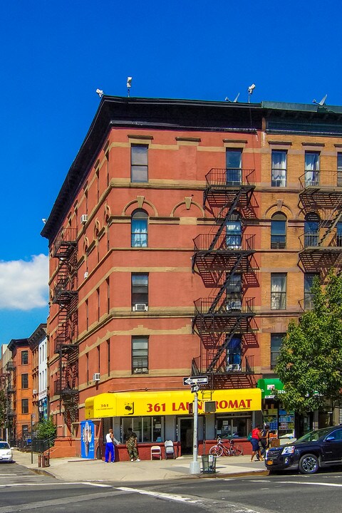 361 Malcolm X Blvd in New York, NY - Building Photo