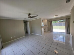 7722 Westridge Ct in Orlando, FL - Building Photo - Building Photo